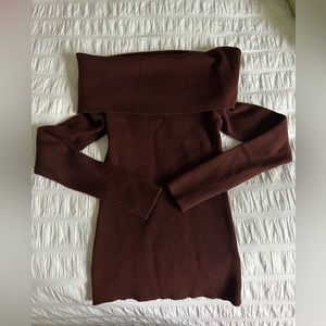 Aritzia nola sweater. Size xs